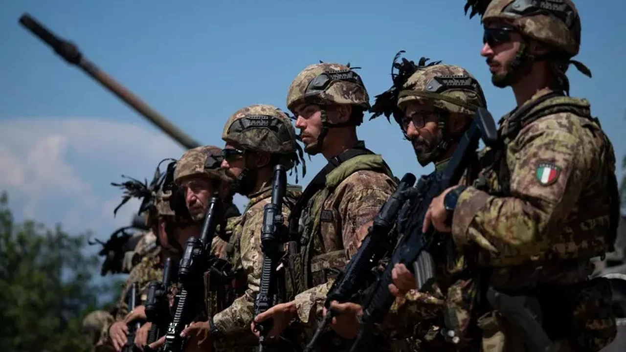 Disparo acidental em exercício da Otan deixa militares italianos feridos