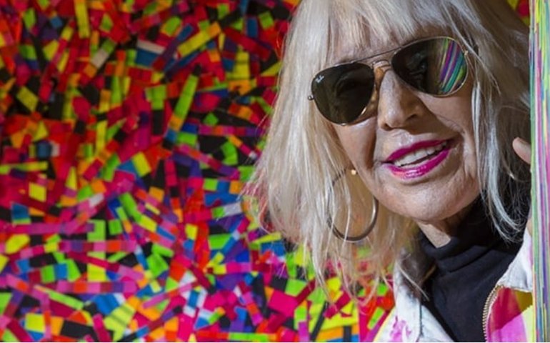 Cor, som e movimento, as marcas da argentina Marta Minujín