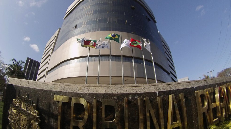 Imóveis de Lula seguem bloqueados pela Justiça