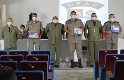 Curso de Aperfeiçoamento de Sargentos da PM forma 1ª turma no modelo à distância