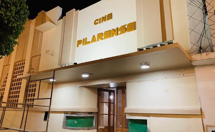 Fachada do Cine Pilarense