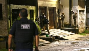 Operação cumpre mandados contra investigados por tráfico de drogas em três municípios de Sergipe / Foto: Foto: SSP/SE