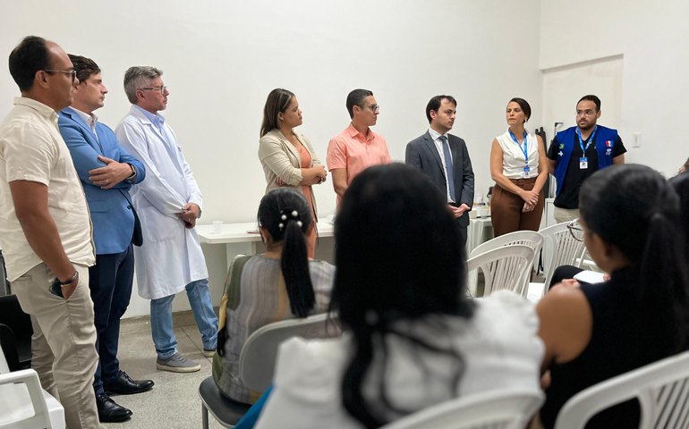 Sesau discute ações para aumentar captação de órgãos para transplantes no Hospital de Emergência do Agreste