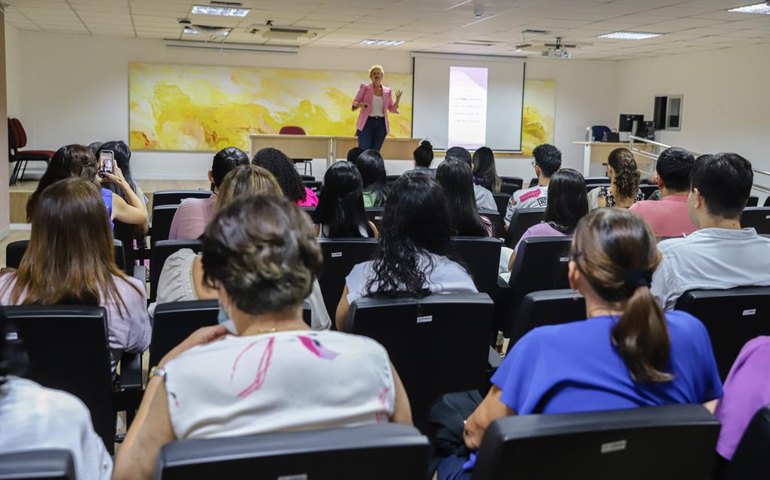 Sefaz-AL promoveu palestra sobre o mês de combate à violência contra a mulher nos dias 17 e 18 de agosto