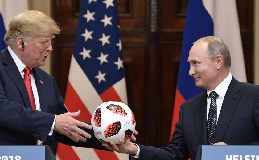 Diálogo entre EUA e Rússia é bem-vindo, declara porta-voz da ONU após Trump citar encontro com Putin