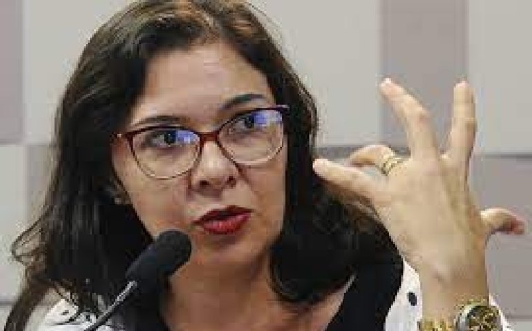 Projeto do orçamento secreto trata dinheiro público como privado, diz procuradora