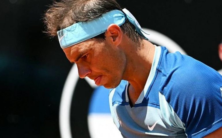Nadal e Swiatek arrasam adversários em suas estreias em Roma