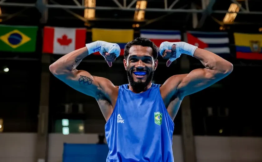 Luiz Oliveira vence na 1ª luta do Brasil no Pré-Olímpico de Boxe