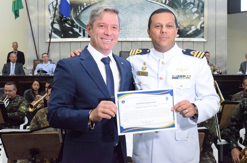 Assembleia Legislativa celebra o Dia da Marinha com sessão solene