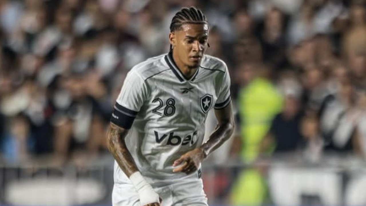 São Paulo anuncia a contratação do volante Newton, do Botafogo, por três temporadas