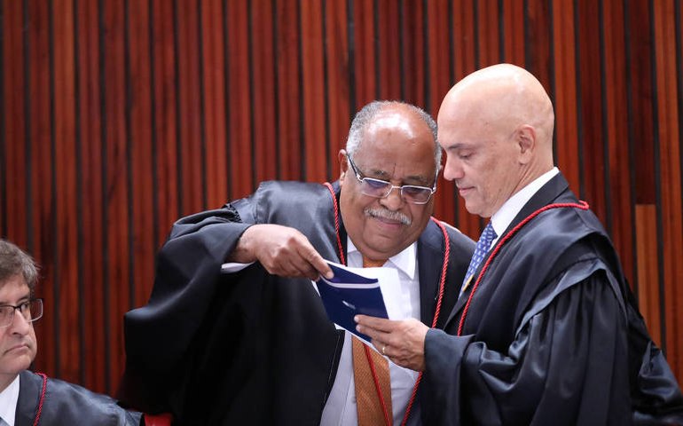 Gonçalves: Bolsonaro investiu energia em convencer que seu relato era mais confiável que TSE