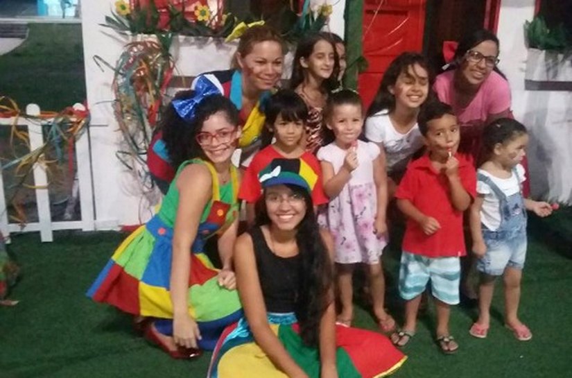 Crianças aprendem questões ambientais no Espaço Reciclarte