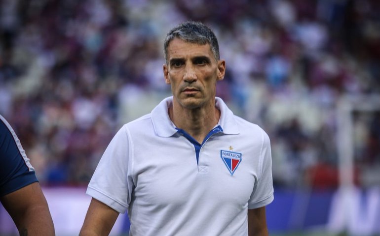 Fortaleza demite técnico Juan Pablo Vojvoda após 4 temporadas