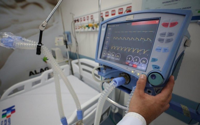 Ocupação de UTIs passa de 70% em 10 capitais; Fiocruz vê &#8216;tendência&#8217; de alta