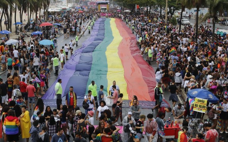 Parada LGBT+ e Marcha para Jesus devem injetar R$ 591 mi na economia paulistana, diz ACSP