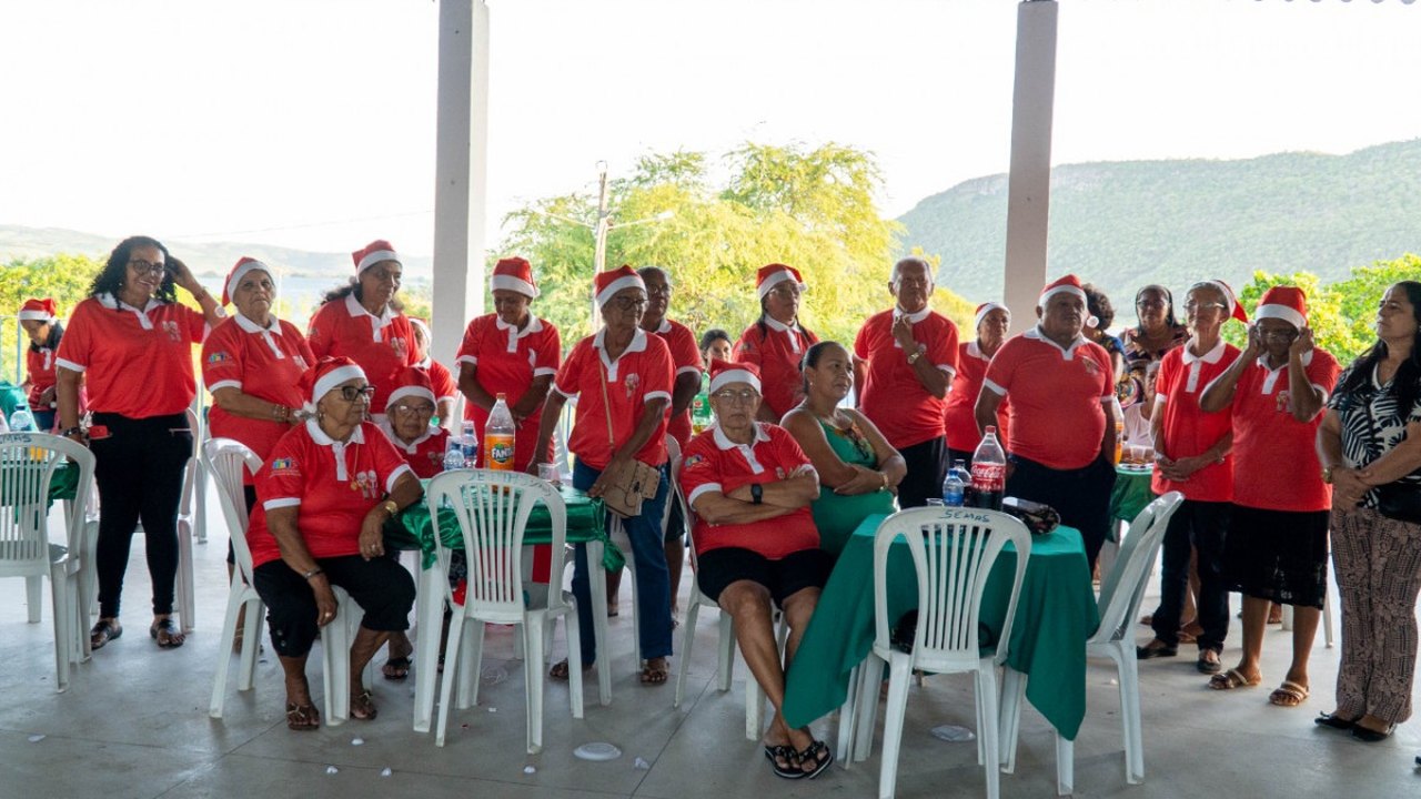 Idosos do SCFV participam de evento natalino e Conselho Municipal do Idoso toma posse em Traipu