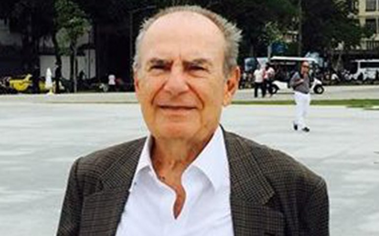 Em Salvador, Dilma recebe título de cidadã baiana