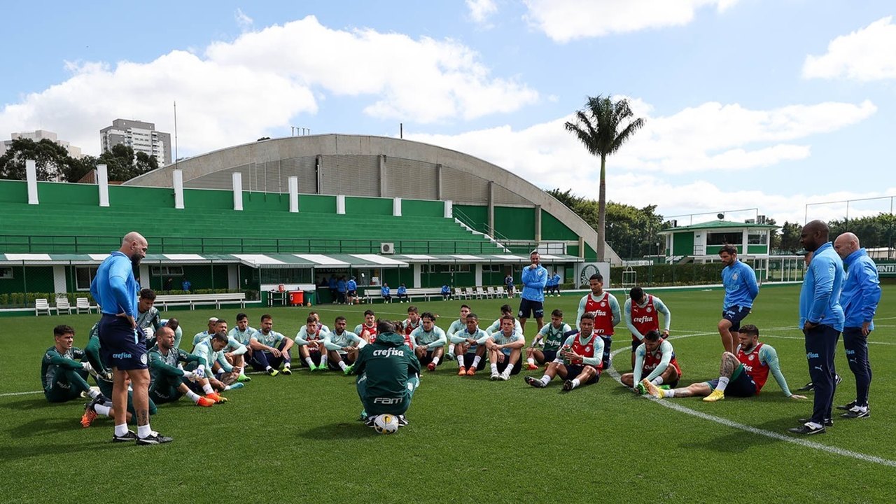 Palmeiras descansa após semana perfeita e deve ter força máxima contra o Flamengo