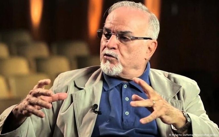 “Carteirada é sintoma de uma cultura que tem aversão ao igualitarismo”