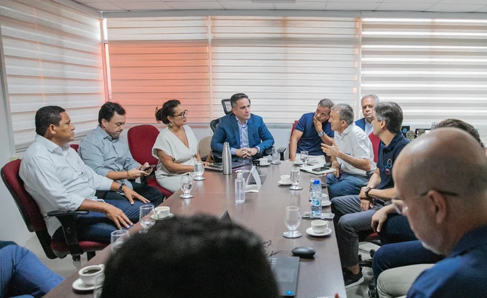 Dantas recebeu o presidente do Conselho Gestor do Grupo, Ilson Mateus, na Secretaria da Fazenda