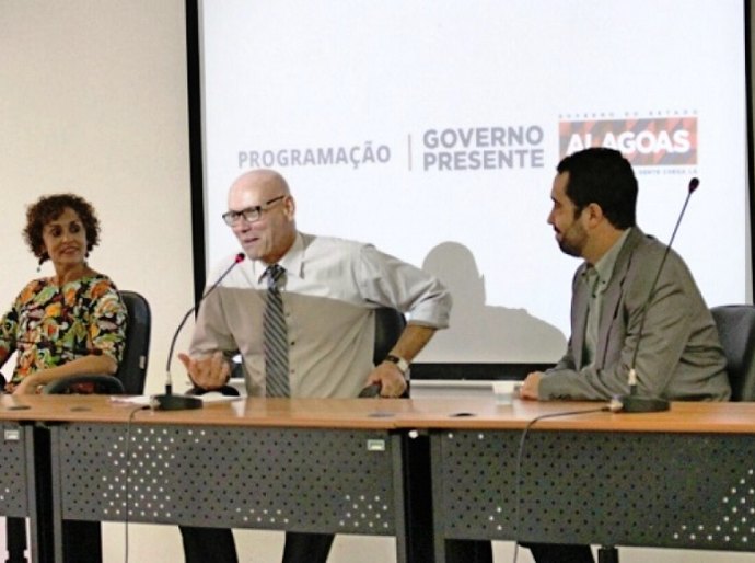 Estado reúne comunicadores de cidades envolvidas com o Governo Presente