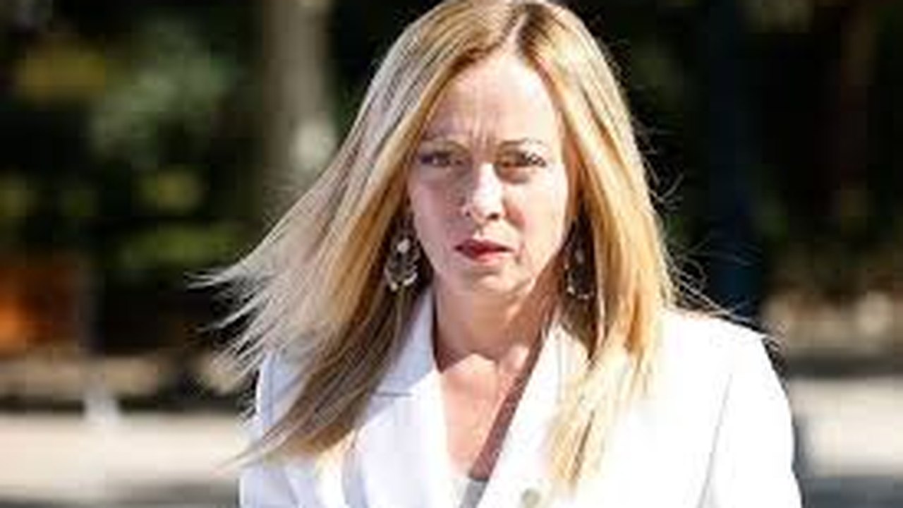 Primeira-ministra da Itália anuncia que será candidata nas eleições europeias