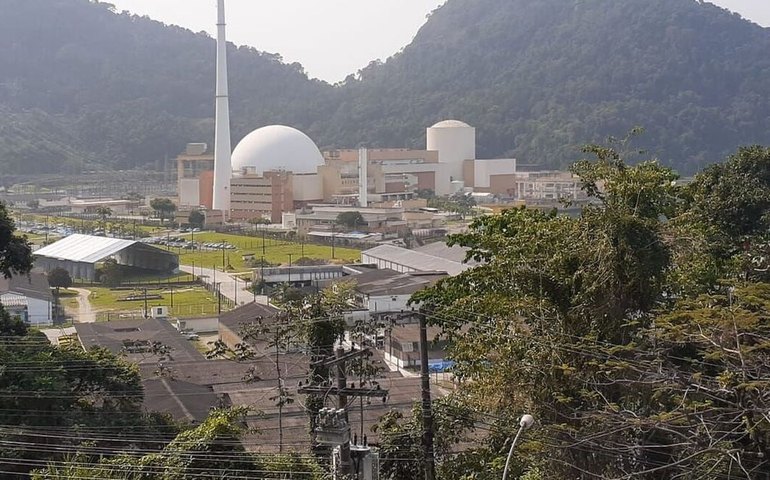 Ibama faz vistoria em Angra 1 para identificar possível vazamento