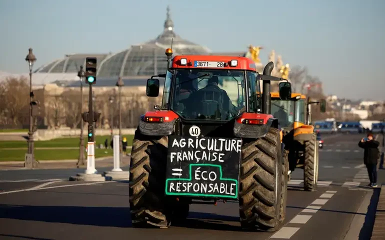 Na França, agricultores fazem mobilizações contra acordo Mercosul-UE