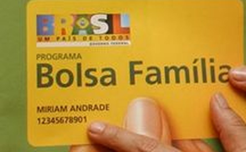 Valor do benefício básico do Bolsa Família sobe para R$ 77