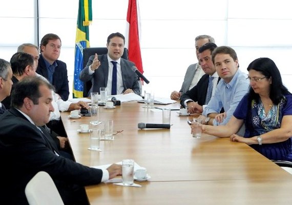 Governador defende aliança por Alagoas com bancada federal