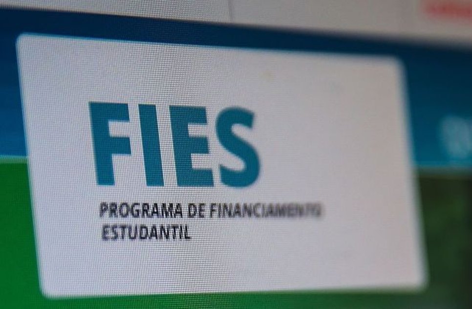 Fies 2022: pré-selecionados no segundo semestre devem enviar informações até esta sexta-feira / Foto: Foto: Marcelo Casal Jr./Agência Brasil