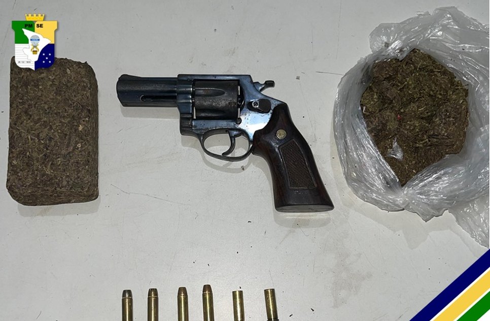 Motorista morre após descer do carro atirando contra policiais na Grande Aracaju