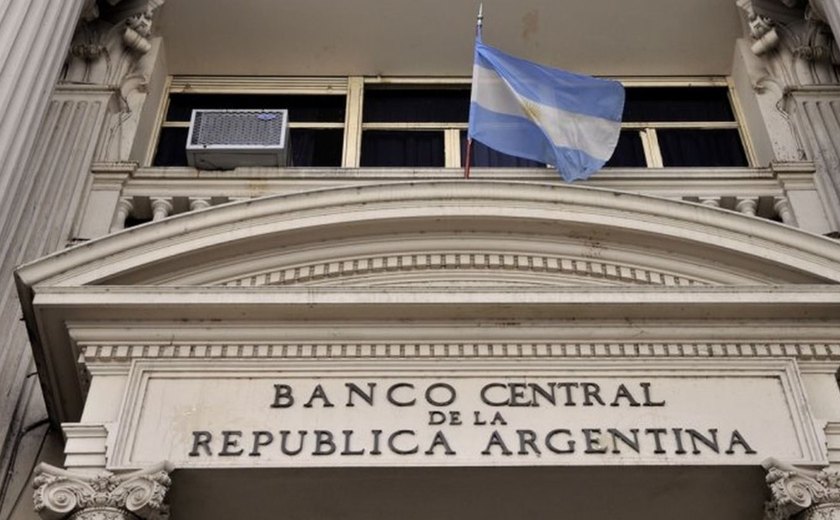 Inflação argentina acumula alta de 113% nos últimos 12 meses