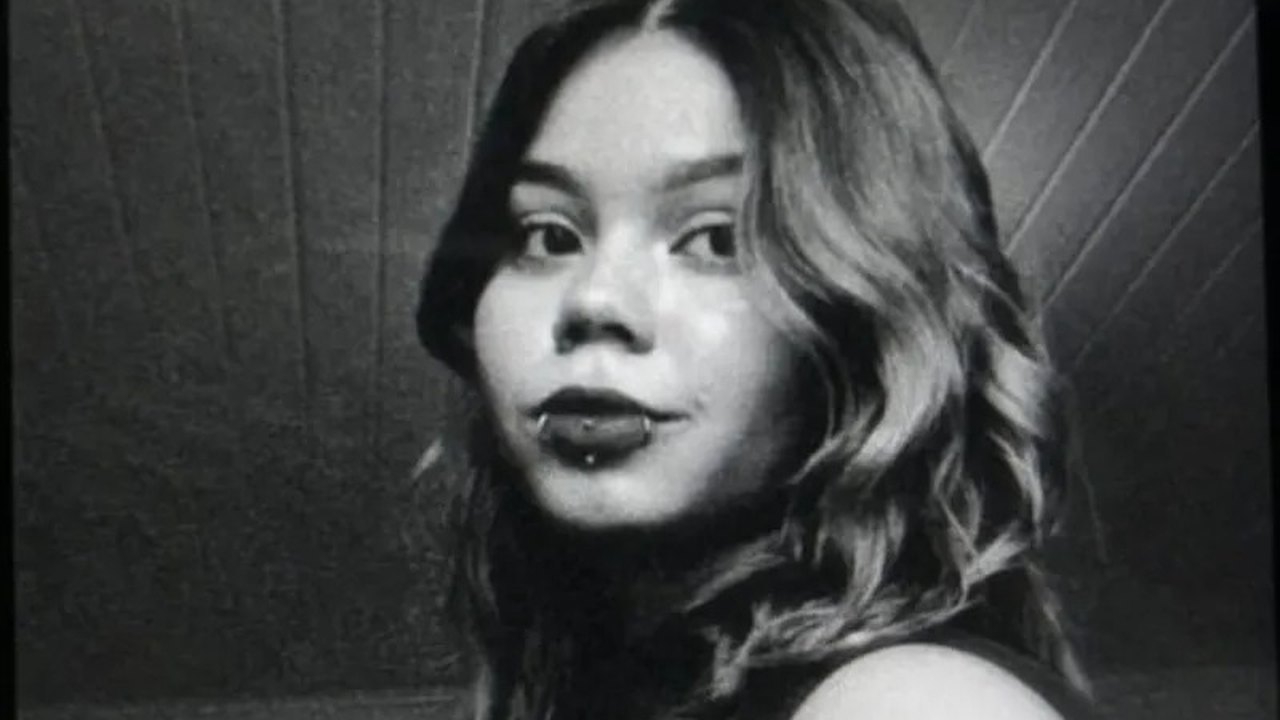 Padrasto é suspeito de matar a tiros jovem encontrada em Arapiraca; a mãe continua no hospital