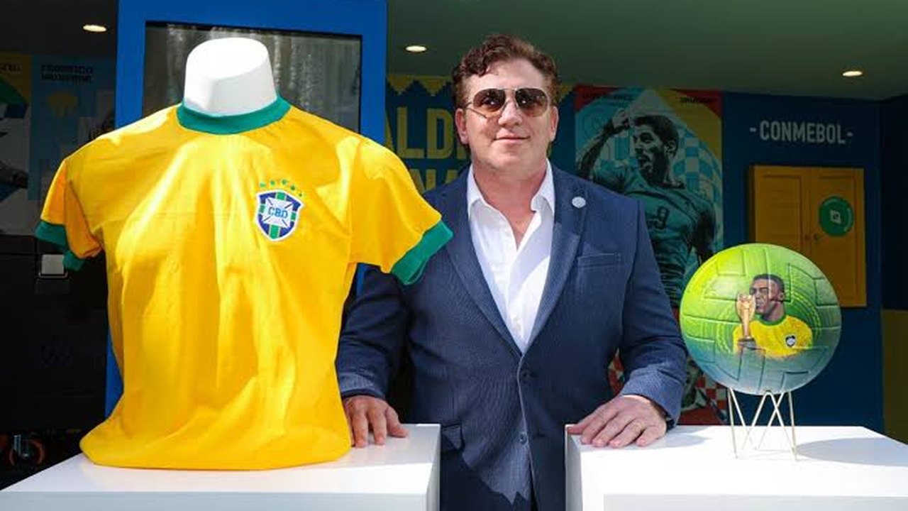 Conmebol propõe trocar estrelas por corações no escudo da CBF em homenagem a Pelé