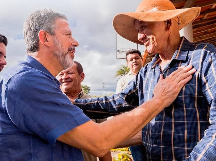 Arthur Lira: o deputado que mais destinou recursos aos municípios de AL, com benefícios diretos aos mais pobres