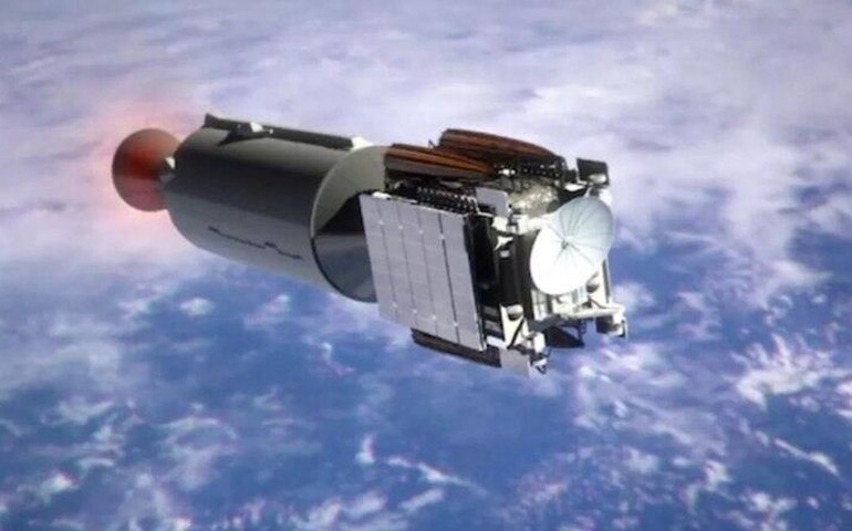Estudo revela que detritos espaciais poluem atmosfera com metais durante reentrada