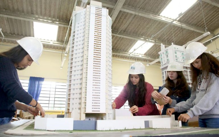 Audiência discute como ampliar a educação técnica de jovens no Brasil