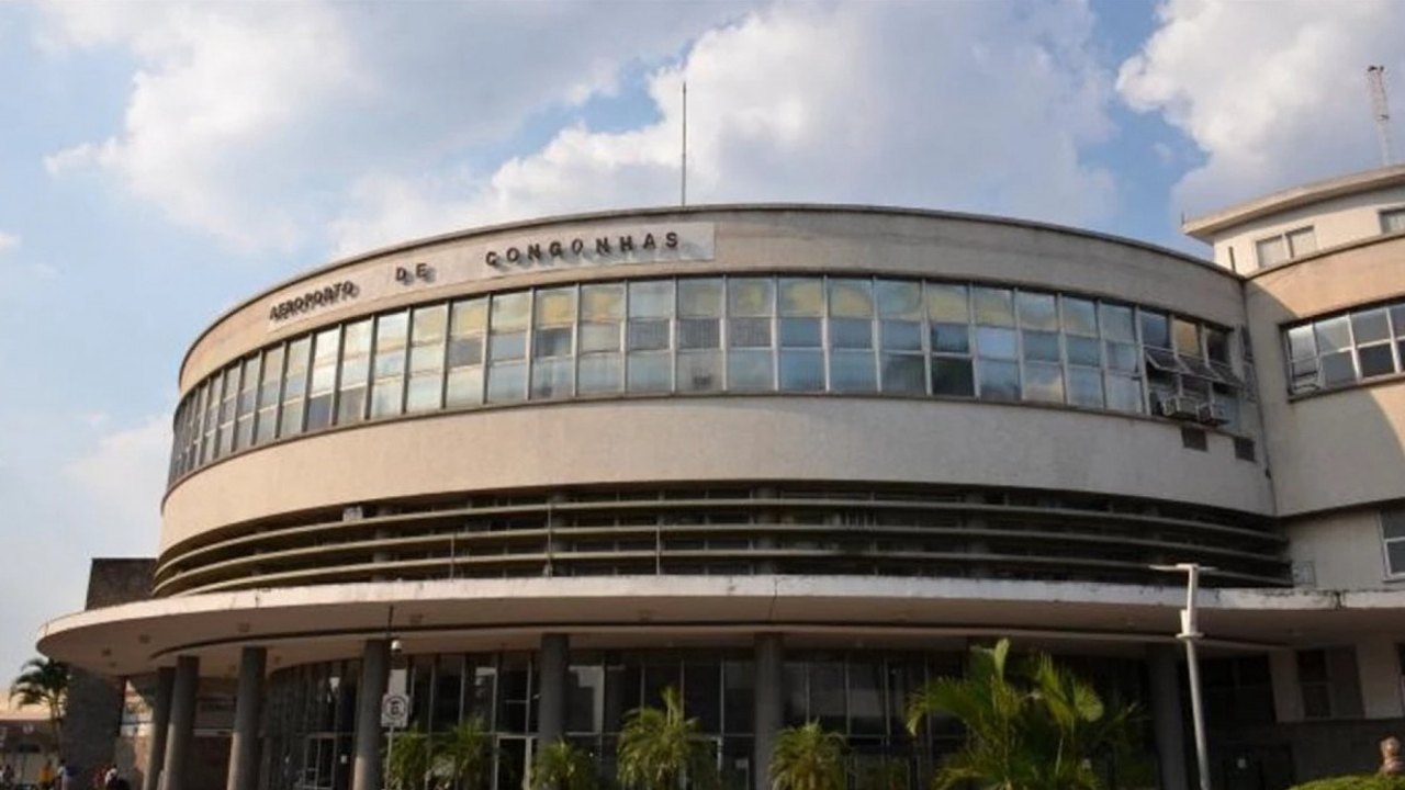 PF prende passageiro em Congonhas com R$ 600 mil em dinheiro