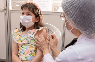 Maceió vacina crianças de 10 e 11 anos sem comorbidades