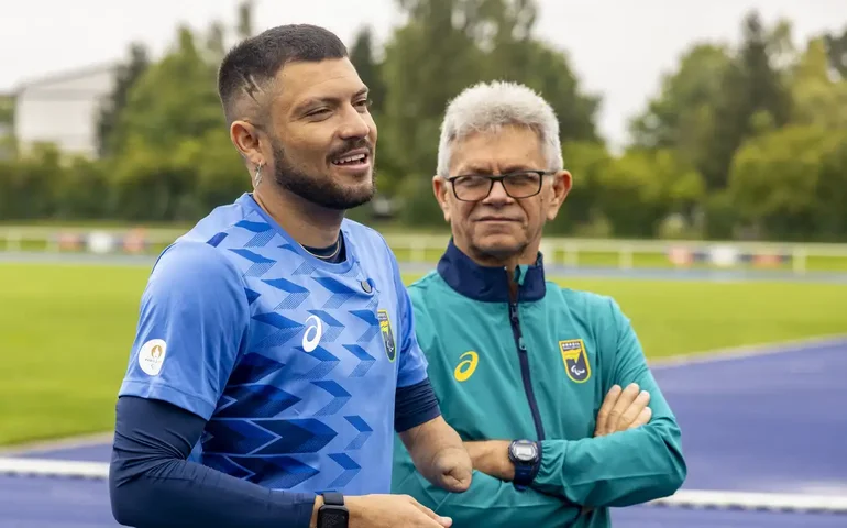 Equipe de atletismo inicia aclimatação para Jogos Paralímpicos