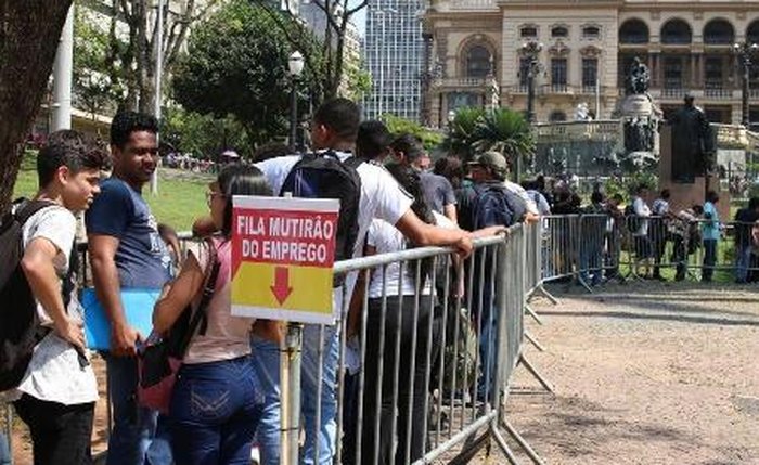 Problema é mais grave para os jovens que estão entrando no mercado de trabalho durante a crise