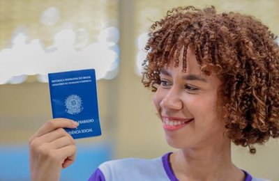 Brasil tem menor desemprego da série histórica para o trimestre encerrado em abril