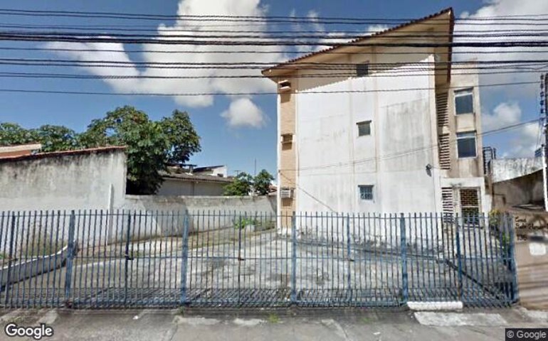 Santander faz leilão de imóveis e inclui apartamento no Bairro do Pinheiro