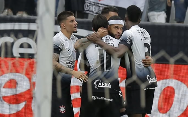 Saiba para quem o Corinthians deve e como tenta evitar punições desportivas
