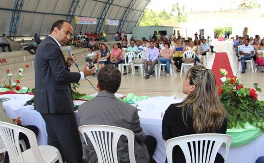 Secretaria da Paz discute com Conselhos Tutelares política sobre drogas