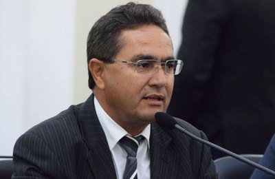 Aprovado parecer que aumenta a idade para policiais militares irem para reserva em Alagoas   