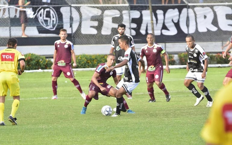 Jogando fora de casa, ASA estreia com vitória na Série D