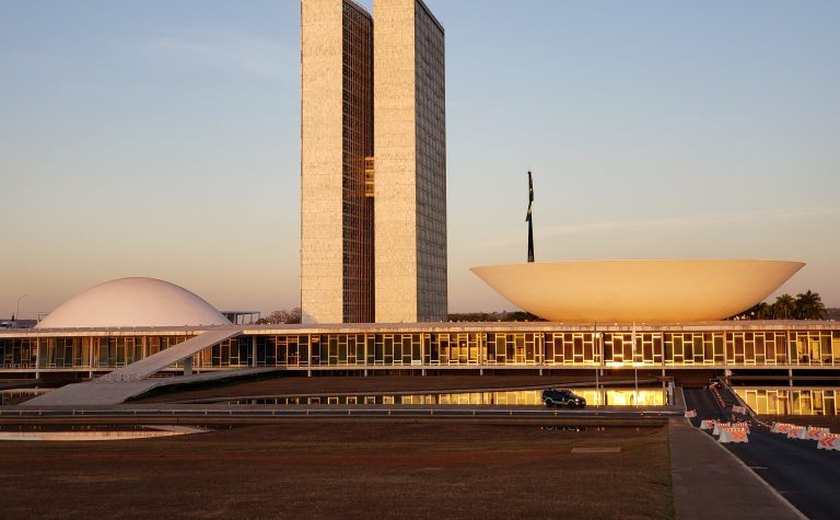 Câmara conclui votação da regulamentação da reforma tributária e encaminha texto à sanção