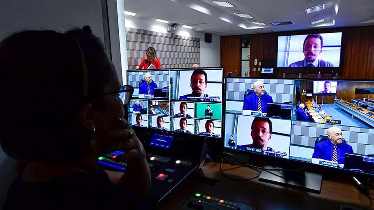 CE debate Lei de Responsabilidade Educacional na quinta-feira